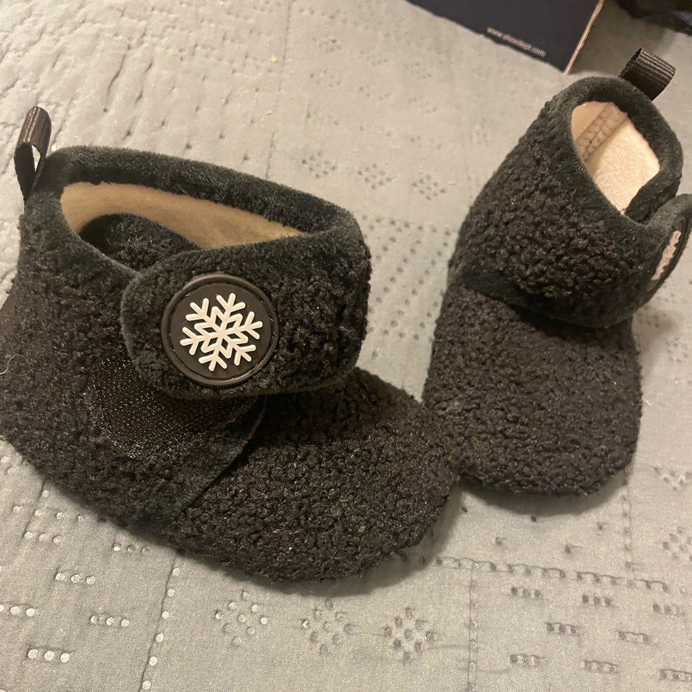 Slippers boots